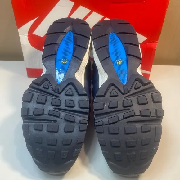 🔥 NIKE AIR MAX 95 NOW “ SPIDER-MAN “ WOMENS SZ 8 KIDS SZ 6.5 AV2278-600