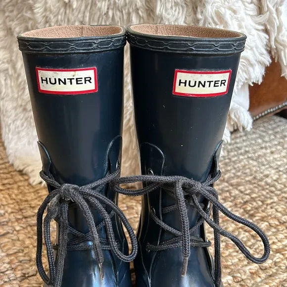 Ackley lace up navy Hunter rubber rain boots mid calf waterproof rainboot 6/37