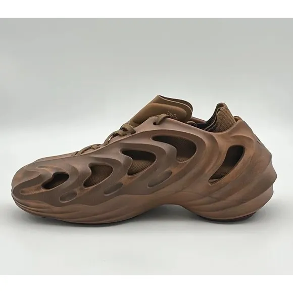 adidas adiFOM Q Cosmic Way Runners Brown Men's Shoes Size 10.5 GY0064 NEW
