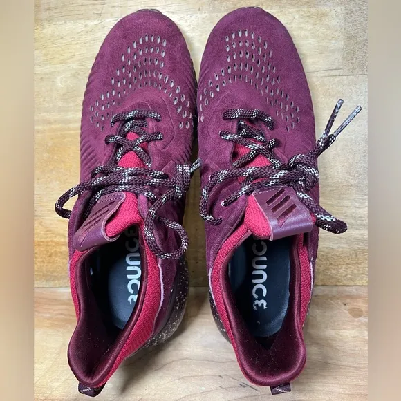 Adidas Alphabounce Leather/SUEDE Mens Size 11.5 Running Shoes Sneakers Maroon
