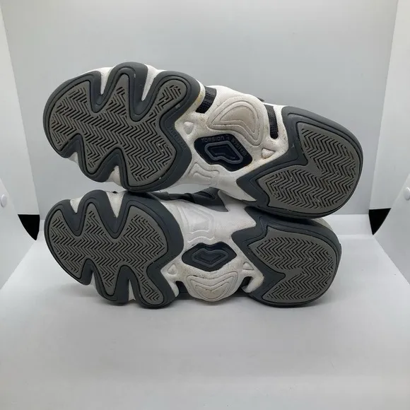 Adidas Kobe Crazy 8 Black Lead Mens size 6 Gray Sneakers Shoes