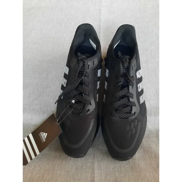 Adidas Men's US Size 8.5 Black/White LA Trainer III Outdoor Performance Shoes