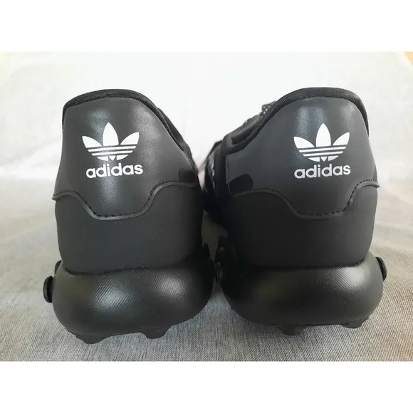 Adidas Men's US Size 8.5 Black/White LA Trainer III Outdoor Performance Shoes