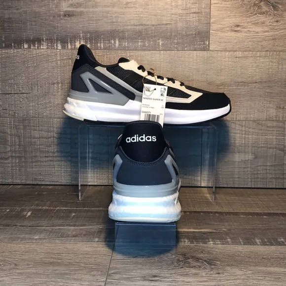 Adidas - NEBZED Super W