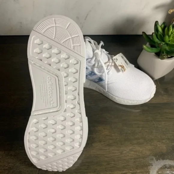 adidas NMD R1 Dreamy Floral