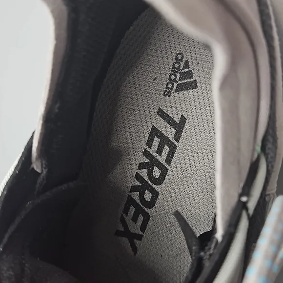 Adidas Terrex Voyager 21 Men's Hiking Shoes Size 11.5