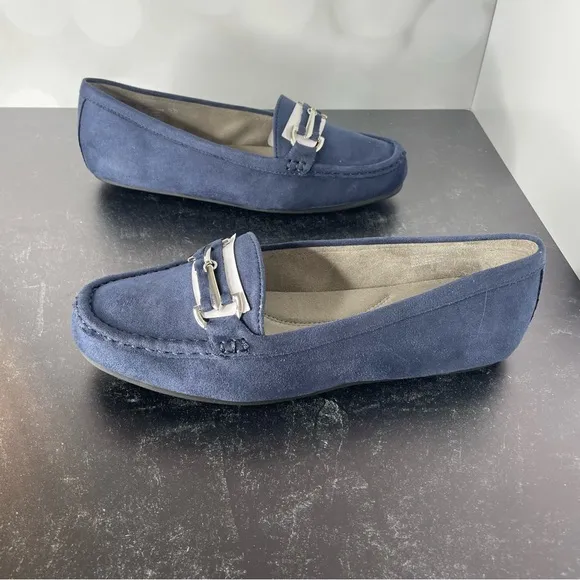 AEROSOLES Women's Day Drive Loafers Navy Faux Suede Wide Width