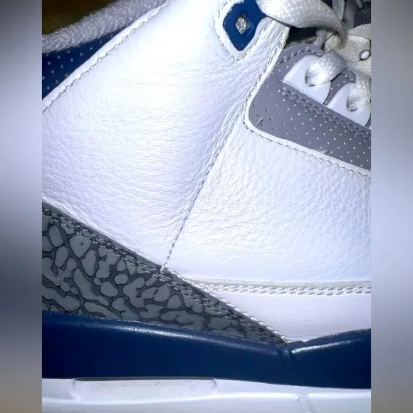 Air Jordan retro 3’s size 11