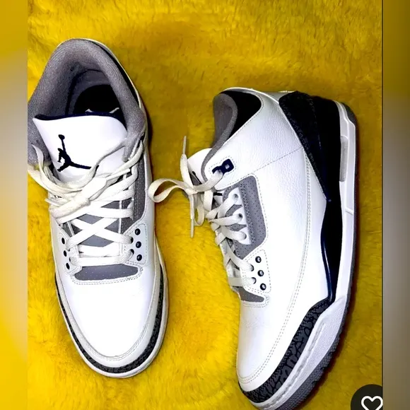 Air Jordan retro 3’s size 11