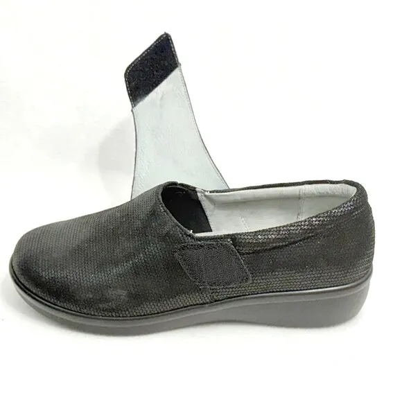 Alegria Women's Lauryn Black Slip-On Shoes Size 40W Textured Leather Upper