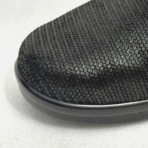 Alegria Women's Lauryn Black Slip-On Shoes Size 40W Textured Leather Upper