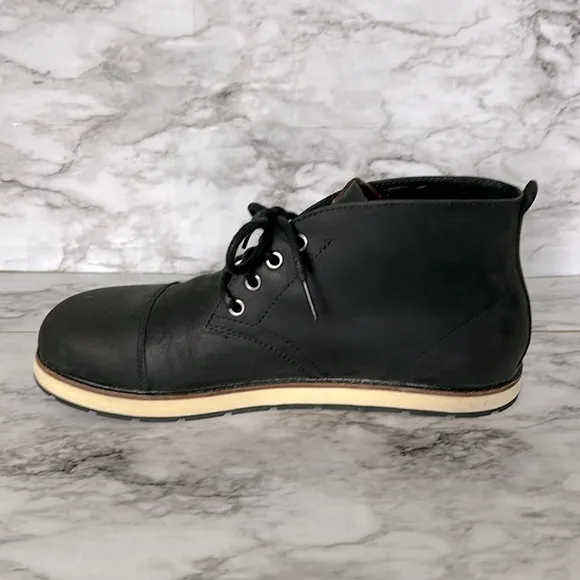 Altra | men’s size 10 Smith Black Leather Chukka Boot Lace Up Outdoor Barefoot
