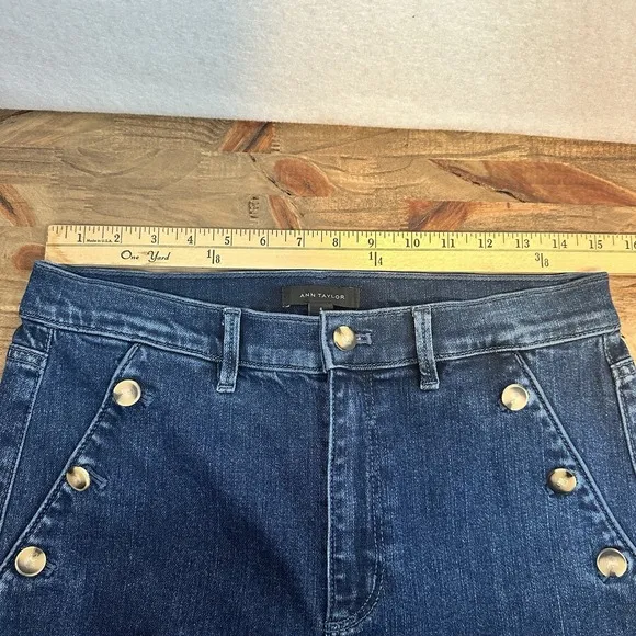 Ann Taylor Womens Blue Denim Wide Leg Button Jeans Size 8