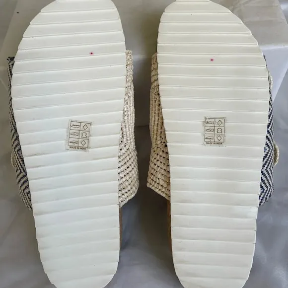 Anthropologie Double Straps Sandals Size 8