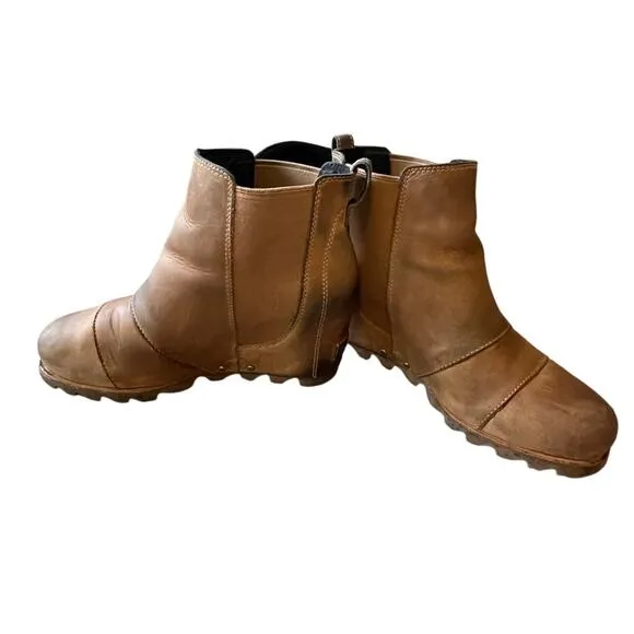 Anthropologie Sorel 7.5 Hidden Wedge Leah Ankle Boots Distressed LEATHER Brown