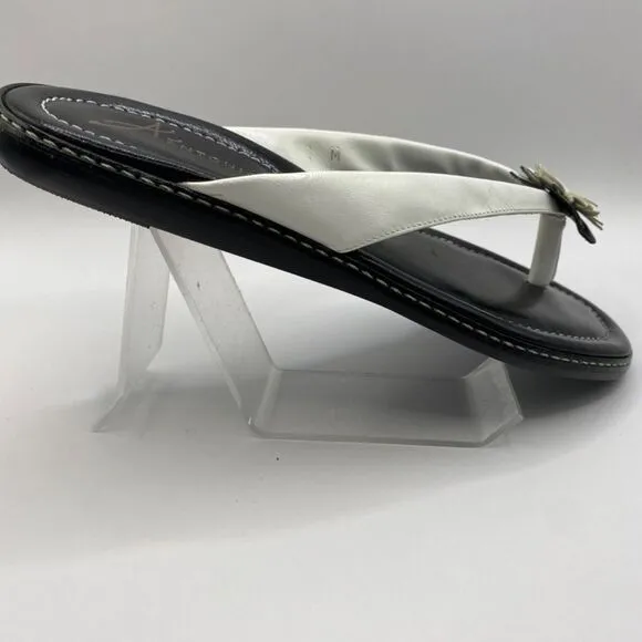 Antonio Bossi Size 8 Black White Leather Daisy Flower Sandals Size 8 NWT