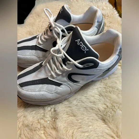 APEX Men’s Athletic Shoes size 13 Extra Wide