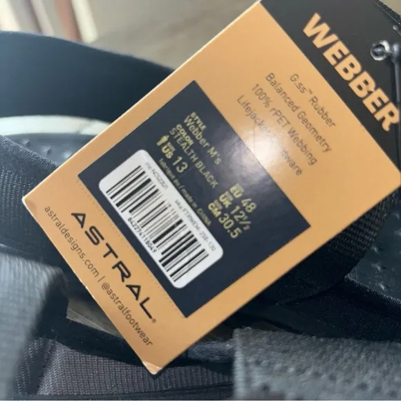 Astral men’s sandals  NEW