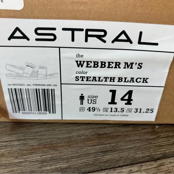 Astral men’s sandals  NEW
