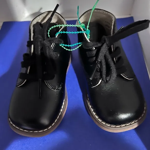 Baby footmate shoes