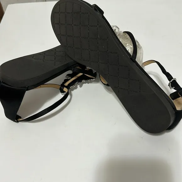BADGLEY MISCHKA Elegant Black Sandals with Crystal Embellishments Never worn