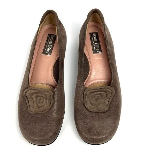 BeautiFeel Alexa Taupe Suede Leather Flats Shoes with Rosette Details 37 US 6,5