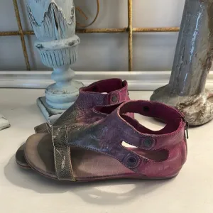 Bed Stu Sandals 8 Watercolor distressed Leather