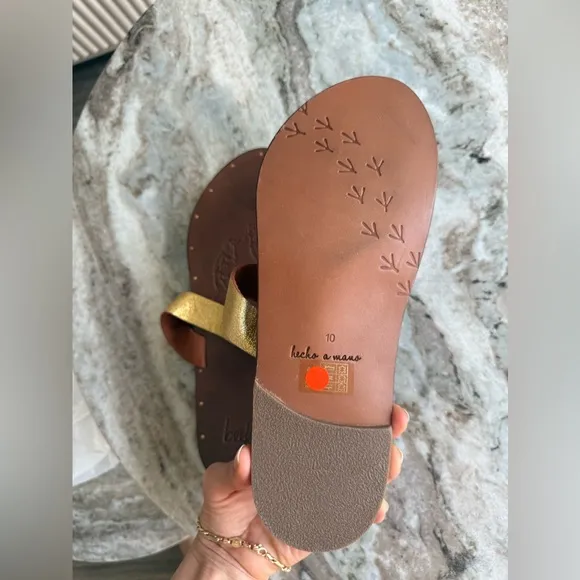 Beek leather sandals Gold/ brown Toe Ring Leather Sandals Size 10 $280