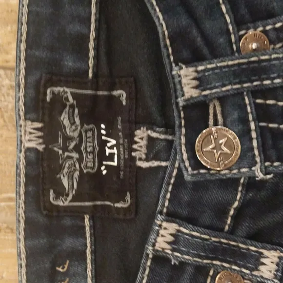 BIG STAR &quot;Liv&quot; straight jeans darkwash VWLIBROL2LX The Buckle sz 26L 26x33L
