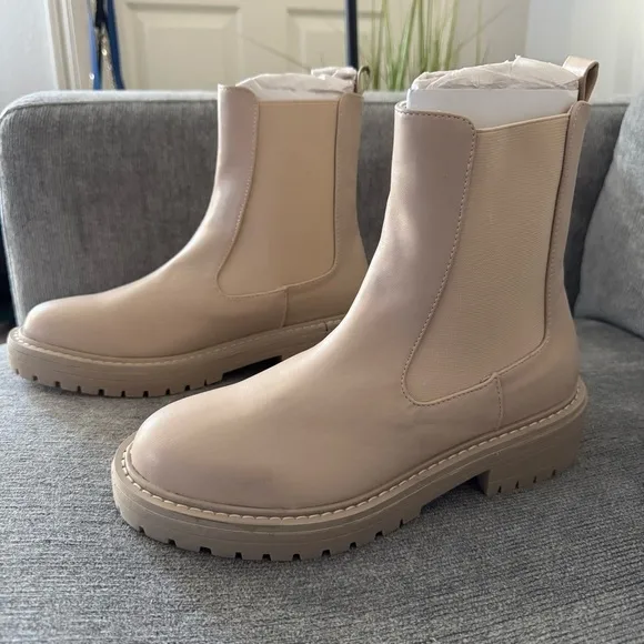 Billini Wrenley Boots 8