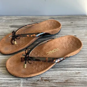 Bionic sandals size 7 great used condition