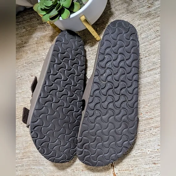 BIRKENSTOCK Arizona Sandals WIDE