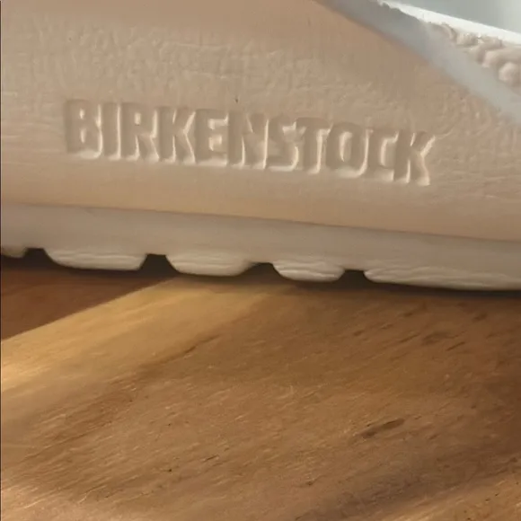 Birkenstock Eva Arizona Sandals | White | EU 39 | US 8-8 1/2