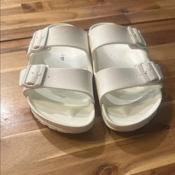 Birkenstock Eva Arizona Sandals | White | EU 39 | US 8-8 1/2
