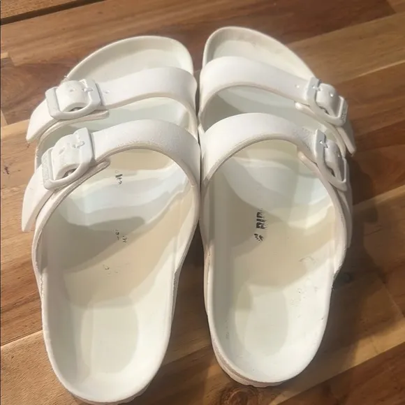Birkenstock Eva Arizona Sandals | White | EU 39 | US 8-8 1/2