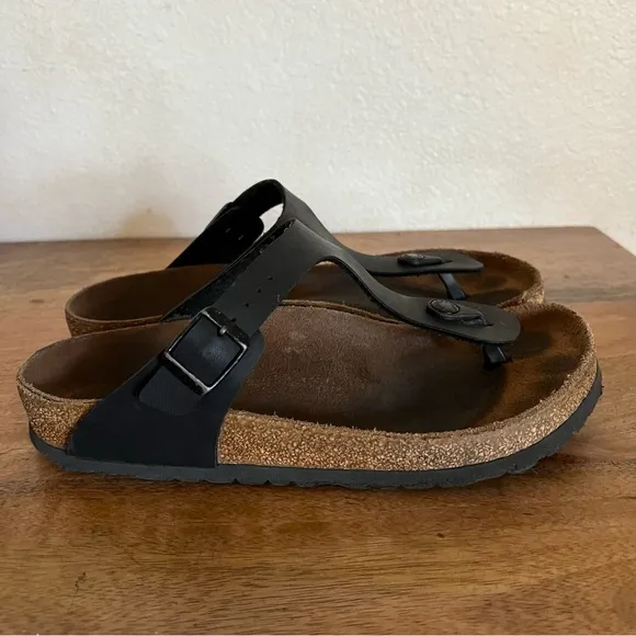 Birkenstock Gizeh Black Leather Sandals Size 8