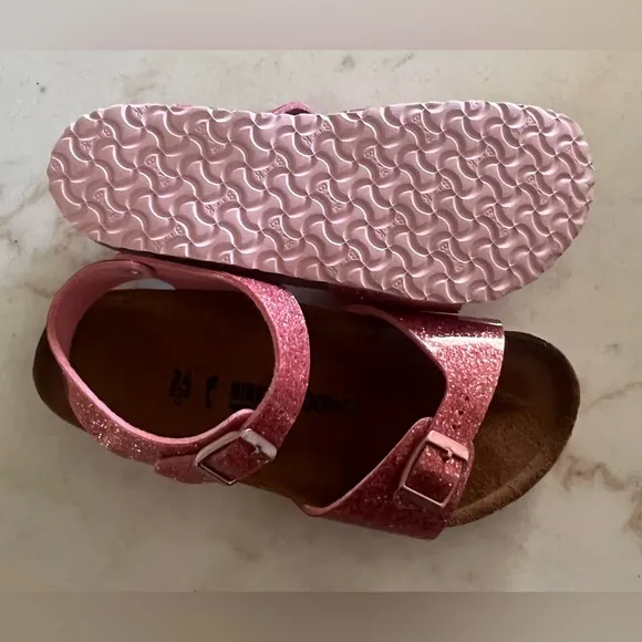 Birkenstock Rio Sandals Kids 3 Glitter Hot Pink Size 34 Girls School Shoe NEW