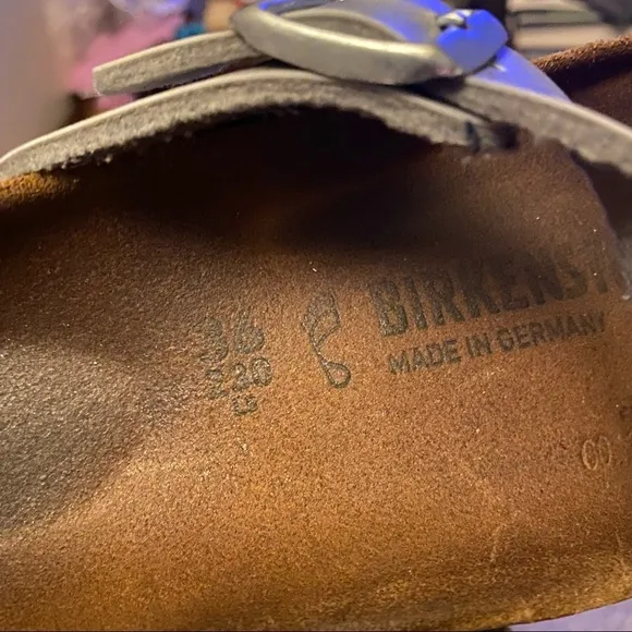Birkenstock | Silver Gizeh Sandals 36