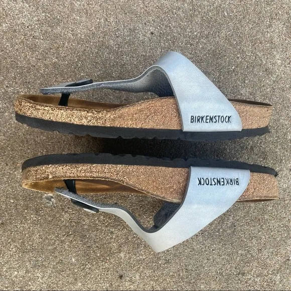 Birkenstock | Silver Gizeh Sandals 36