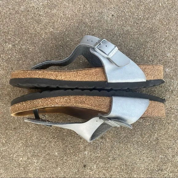 Birkenstock | Silver Gizeh Sandals 36