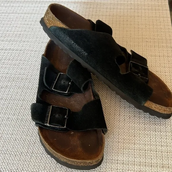 Birkenstock Womens Arizona Sandals EUR 37 Used , Unisex black Suede big Buckles
