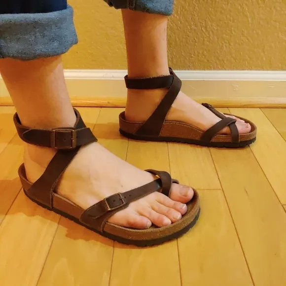 Birkenstock Yara #250 Sandals brown sz 39