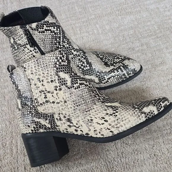 BLONDO | Elvina Snakeskin Waterproof Ankle Boots