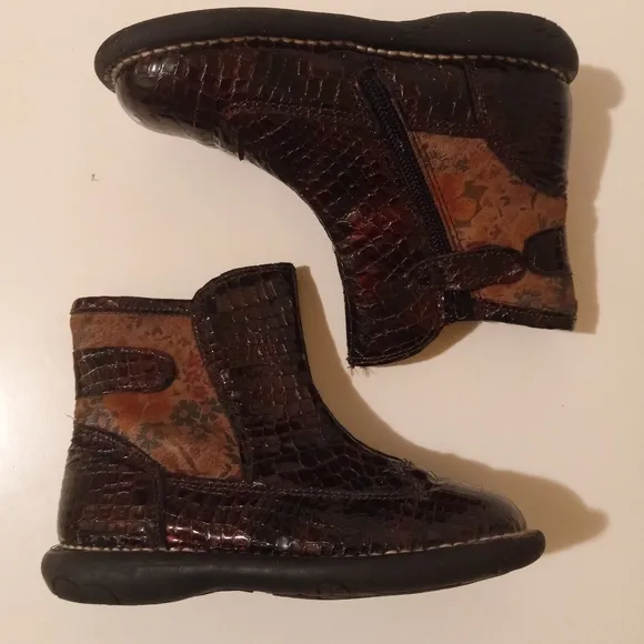 Boots &quot;Petite Shoes&quot; For Toddler Girl from Europe size 26