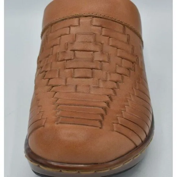 Born Womens Size 8 Yucatan Natural Full Grain Leather Slip On Clogs Mules Shoes