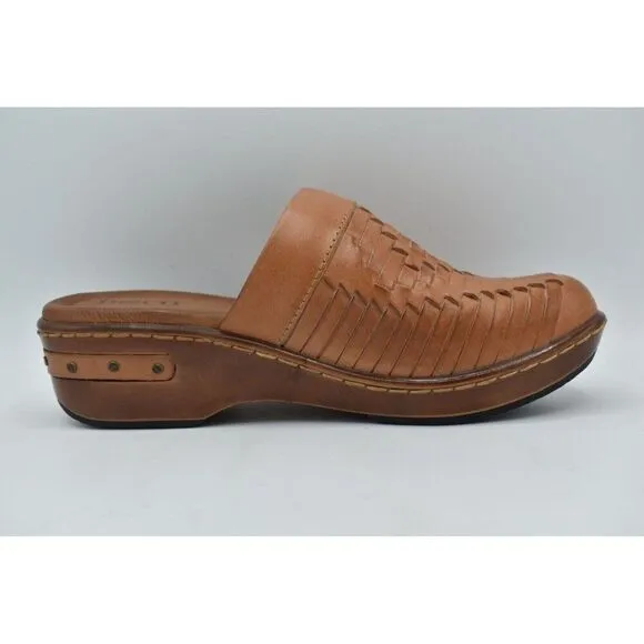 Born Womens Size 8 Yucatan Natural Full Grain Leather Slip On Clogs Mules Shoes