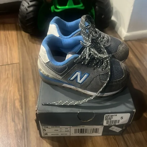 Boys toddler shoes