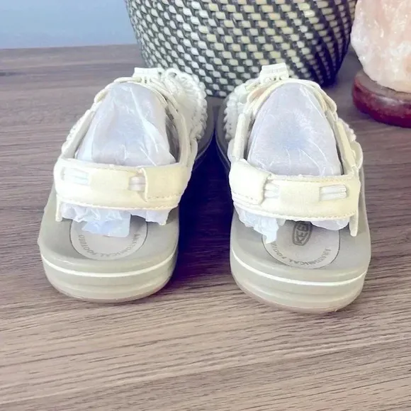 BRAND NEW KEEN Women's UNEEK Sneaker Sandal