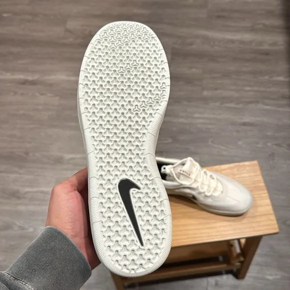 Brand New Nike SB NYJAH FREE 2. Size 10
