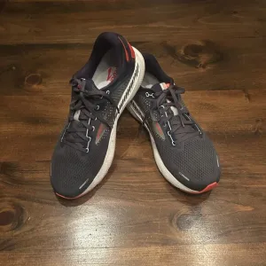 Brooks Adrenaline GTS 22 Mens Shoes Gray Running Athletic Sneakers Size 13 Wide